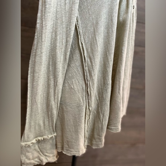 We The Free Women’s Pale Green Tunic Top Size M Gauze Long Sleeve Boho - Picture 14 of 14